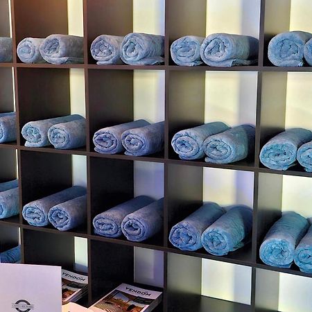 Blue Lagoon Spas Montauban Exterior photo